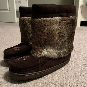 Manitobah Mukluks WP